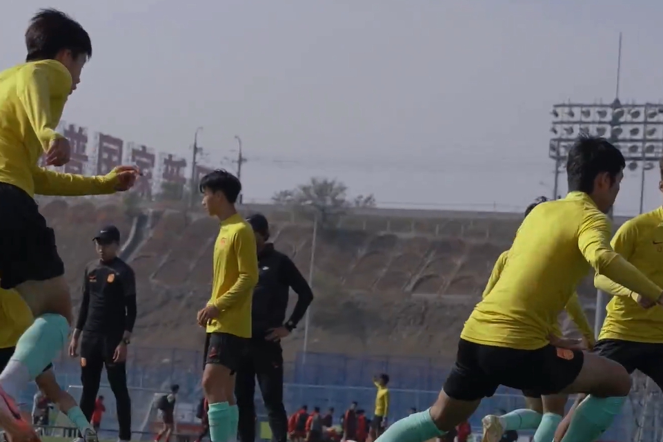 中国U16在对韩国U16的比赛中被逼平，完成小组赛