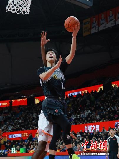 吉林男篮力克江苏肯帝亚 常规赛第十一轮主场告
