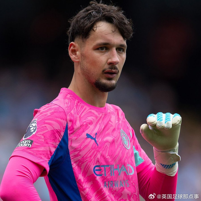 曼城新援特拉福德将首发出战阿森纳联赛杯决赛