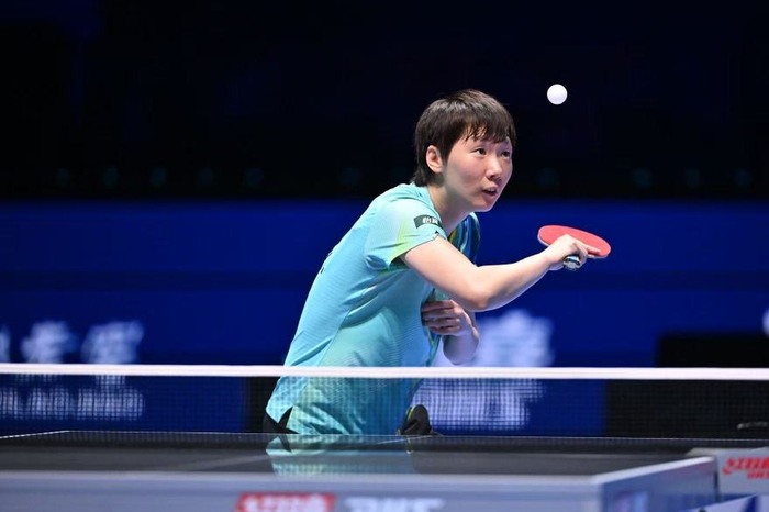 王曼昱迎战日本削球名将桥本帆乃香 女单八强巅