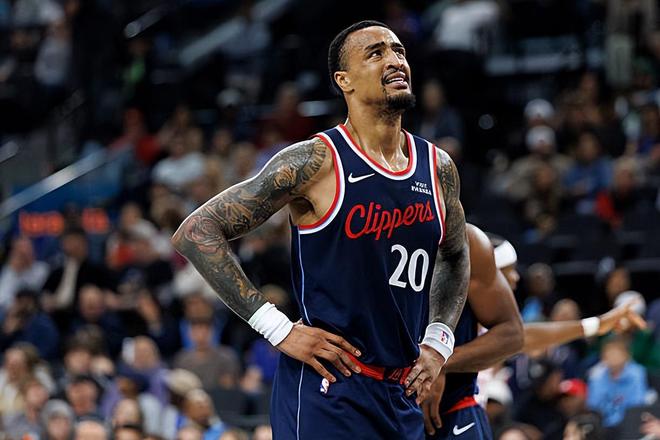 开拓者力克快船终结两连败 科林斯惨遭零封创赛