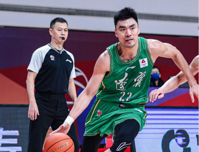 辽宁队首度无缘八强 李晓旭退役告别辽篮